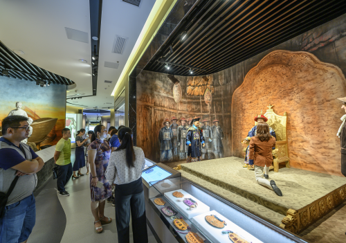 工业+文化+旅游融合发展，助推皇爷文化产业升级