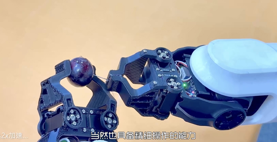 沪产机器人向能看会说有智商进阶，上海AI产业厚度持续提升(图3)