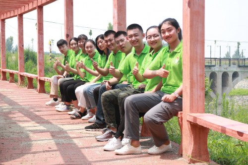 脚踏凤凰山下,遥望涅槃重生(图4)