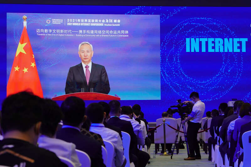 互联网之光照在这里(图1) 互联网之光照在这里(图1)