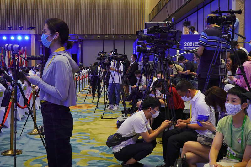 互联网之光照在这里(图2) 互联网之光照在这里(图2)