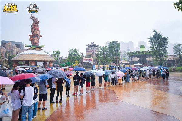 《一起来捉妖》嘉年华背后:拒宅文化开启了怎样的想象空间?(图2) 《一起来捉妖》嘉年华背后:拒宅文化开启了怎样的想象空间?(图2)