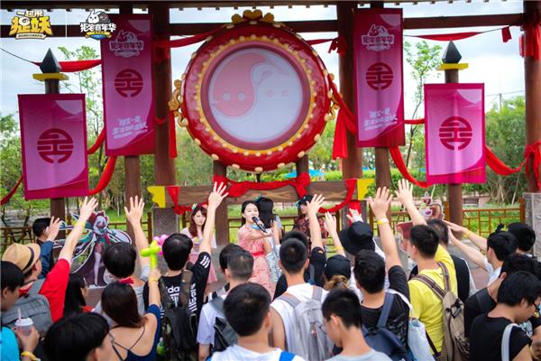 《一起来捉妖》嘉年华背后:拒宅文化开启了怎样的想象空间?(图9) 《一起来捉妖》嘉年华背后:拒宅文化开启了怎样的想象空间?(图9)