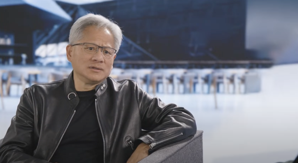 媒体管家上海软闻 ：黄仁勋首次回应DeepSeek冲击波：市场理解完全反了，本质上利于AI计算需求(图1)