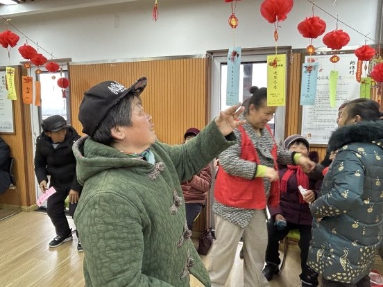 媒体管家上海软闻 ：小手拉大手,汤圆暖心头(图2)