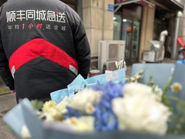 定制化配送加持心意  母亲节顺丰同城鲜花、蛋糕完单量迎来大幅增长(图3)