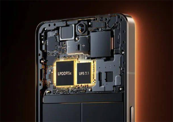 12GB秒变20GB！融合内存拯救老手机？别闹了(图4)